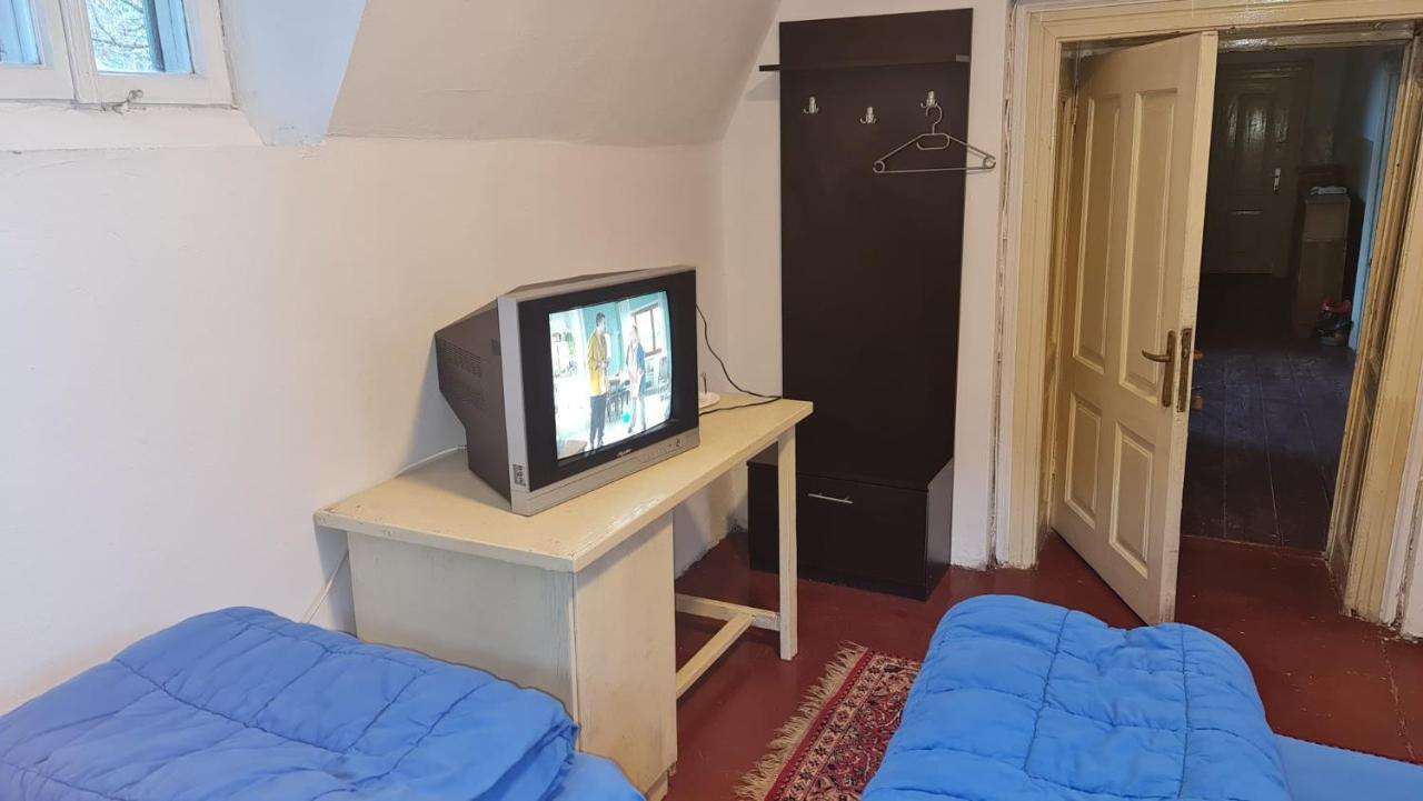 Camping Aviator Busteni, Camere المظهر الخارجي الصورة